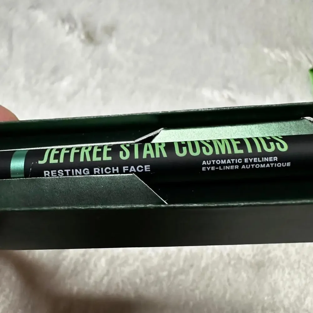 NIB Jeffree Star Automatic Eyeliner in Resting Rich Face Full Size .2g